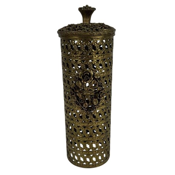 VINTAGE METAL FILIGREE VANITY HOLLYWOOD REGENCY HAIR/FRESHENER SPRAY CAN COVER ! - Picture 6 of 8